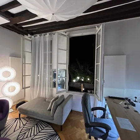 Fantastique Et Incroyable Le Marais Apartament