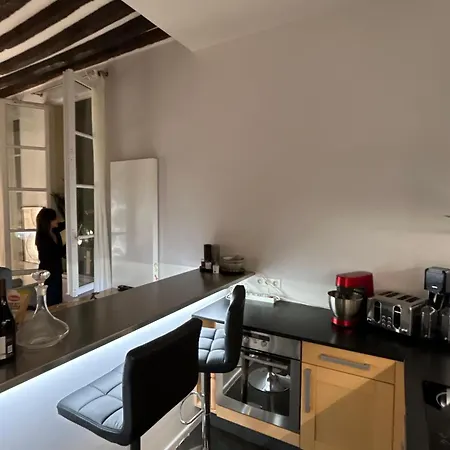 Fantastique Et Incroyable Le Marais * Paryż